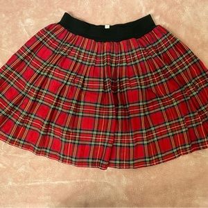 Woman’s Pleated Skirt
